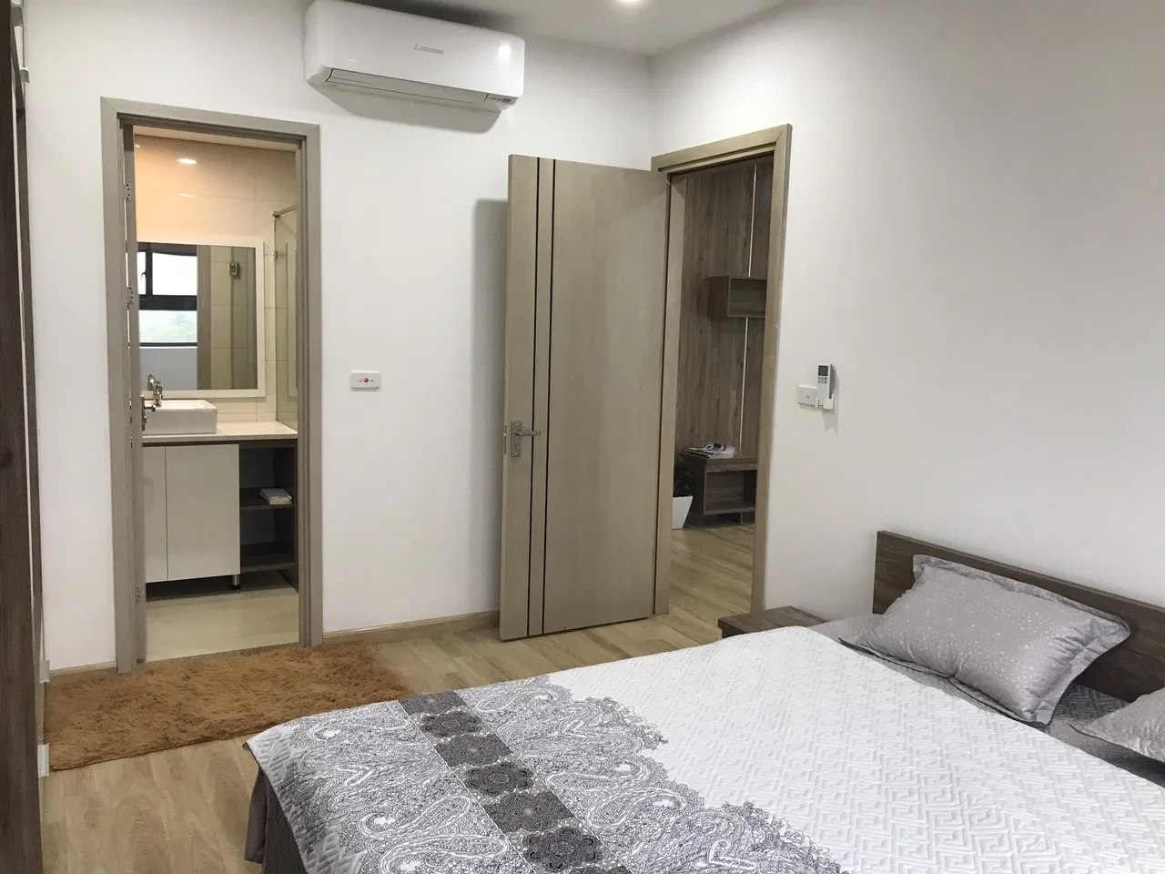 Căn 2PN chung cư NO-08 Giang Biên quận Long Biên có diện tích bao nhiêu? 