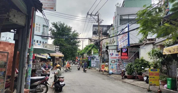 Nhà mặt phố tại đường Bùi Quang Là, quận Gò Vấp có giá bán bao nhiêu?