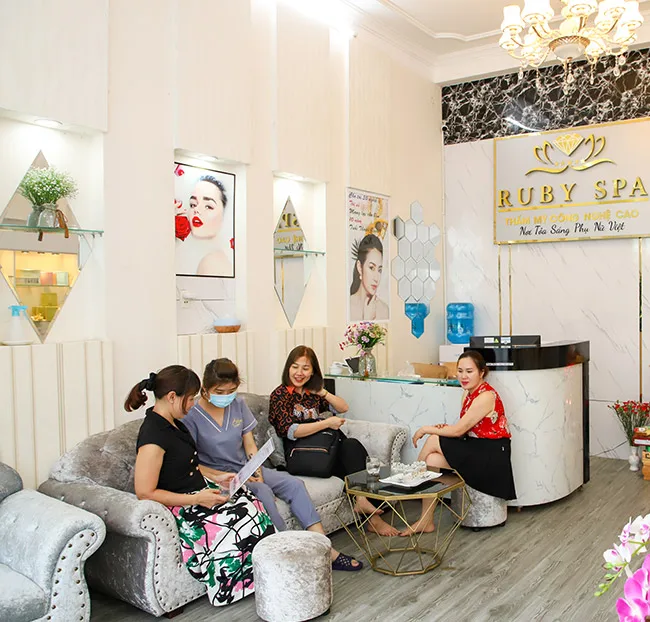Gần chung cư Xuân Mai Riverside quận Hà Đông có phòng khám, spa nào không?