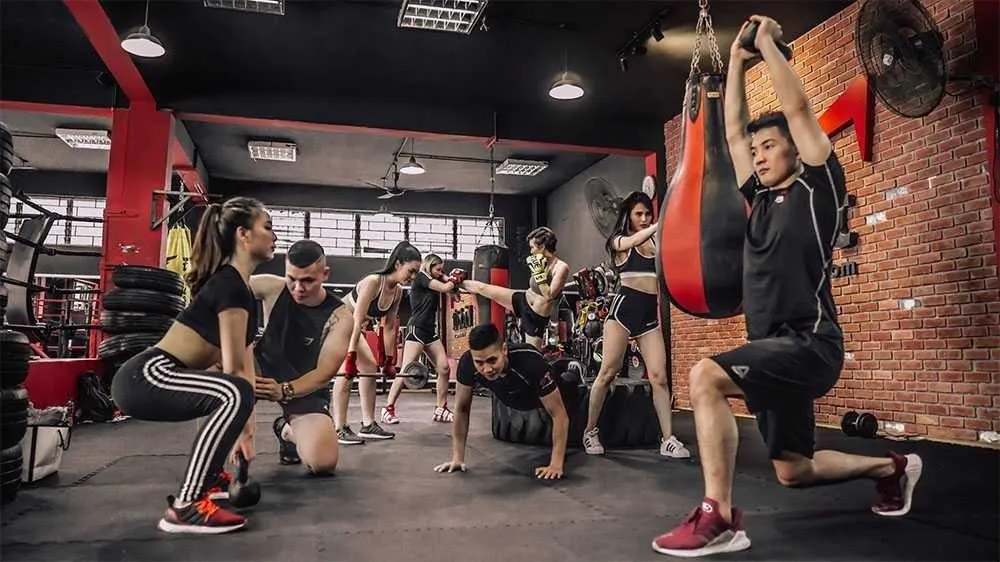 Gần chung cư SME Hoàng Gia có phòng gym nào không?