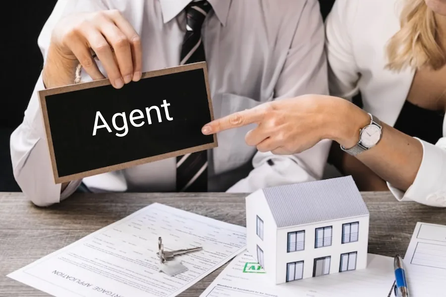 Tìm môi giới bất động sản uy tín cần chú ý những điều gì?