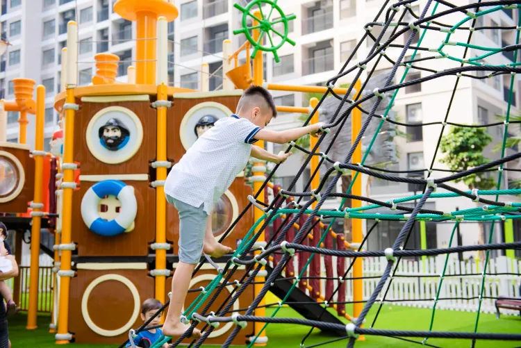 Không phải cư dân Vinhomes Ocean Park 1 có được vào sân chơi trẻ em nội khu không?