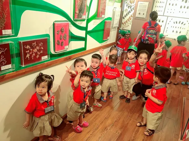 Gần chung cư Starlake Tây Hồ có trường mầm non montessori nào không?