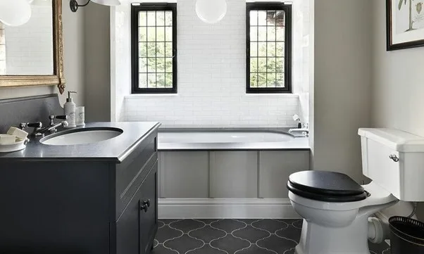 Có nên làm cửa sổ trong nhà vệ sinh không? Đặt cửa sổ phòng vệ sinh thế nào đúng phong thủy?