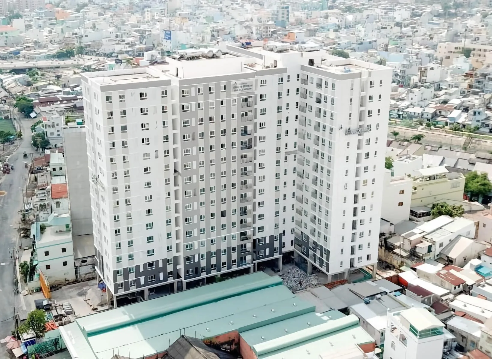 Diện tích căn hộ chung cư Felisa Riverside Quận 8 là bao nhiêu m2?