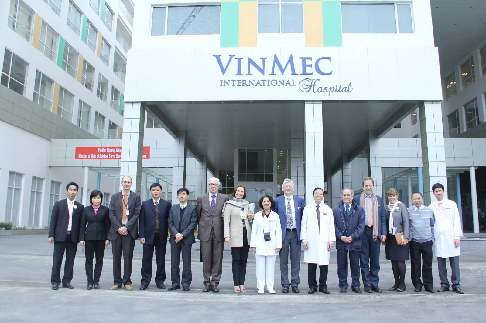 Chung cư Hòa Bình Green City cách bệnh viện Vinmec bao nhiêu km?