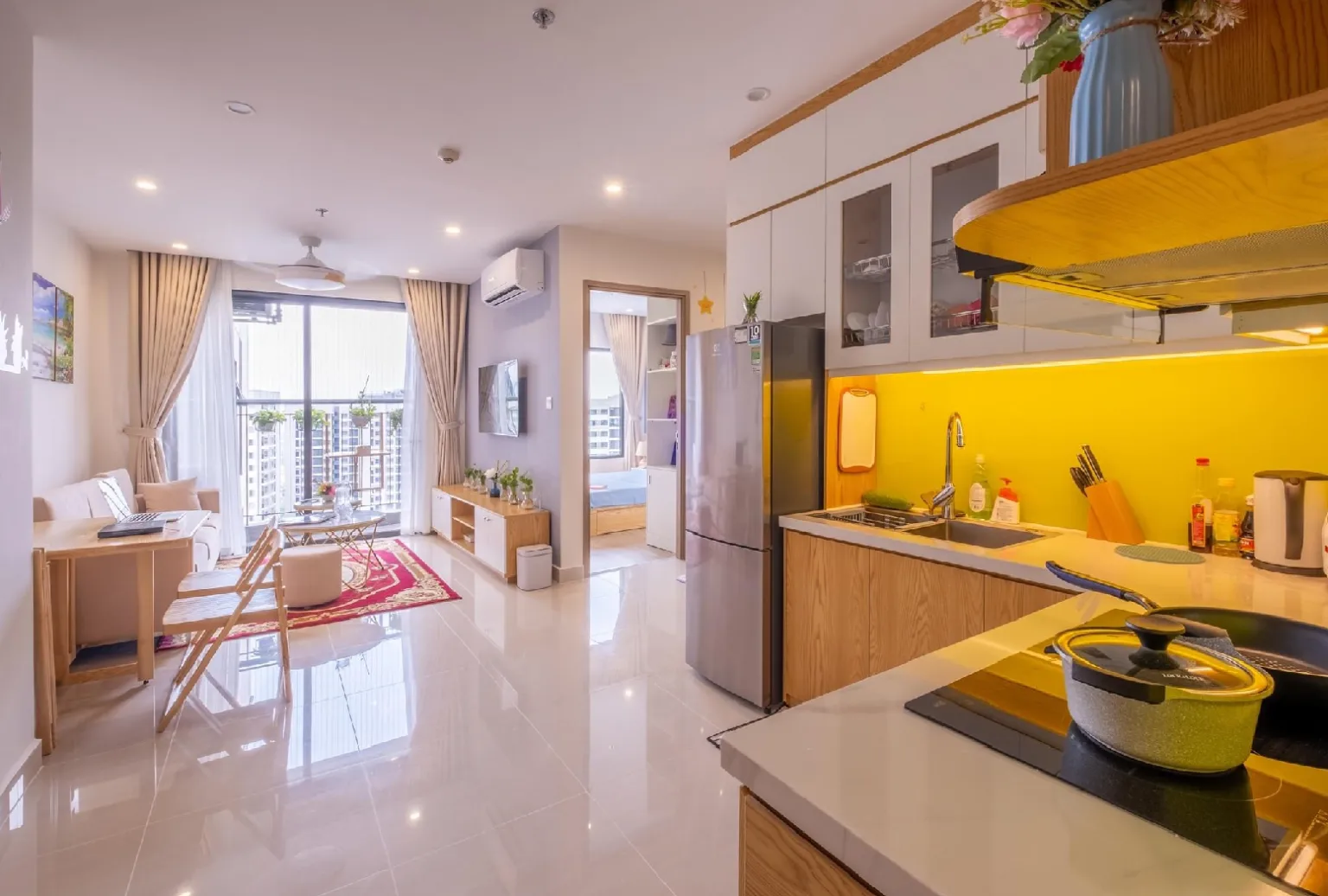 Top 4 homestay Vinhomes Smart City giá tốt, tiện ích hiện đại