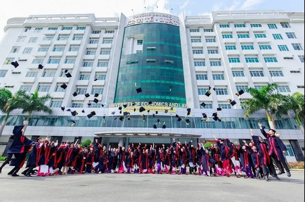Điểm danh top 3 trường Đại học tốt nhất gần dự án Masteri Centre Point