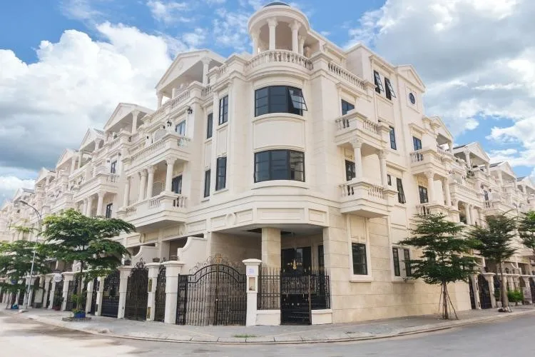 Top 3 chung cư cao cấp nào gần trường Đại học Nội vụ Hà Nội phân hiệu TP.HCM, quận Gò Vấp?