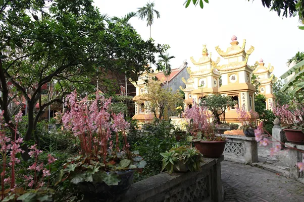 Top 3 ngôi chùa gần chung cư Masteri West Heights quận Nam Từ Liêm