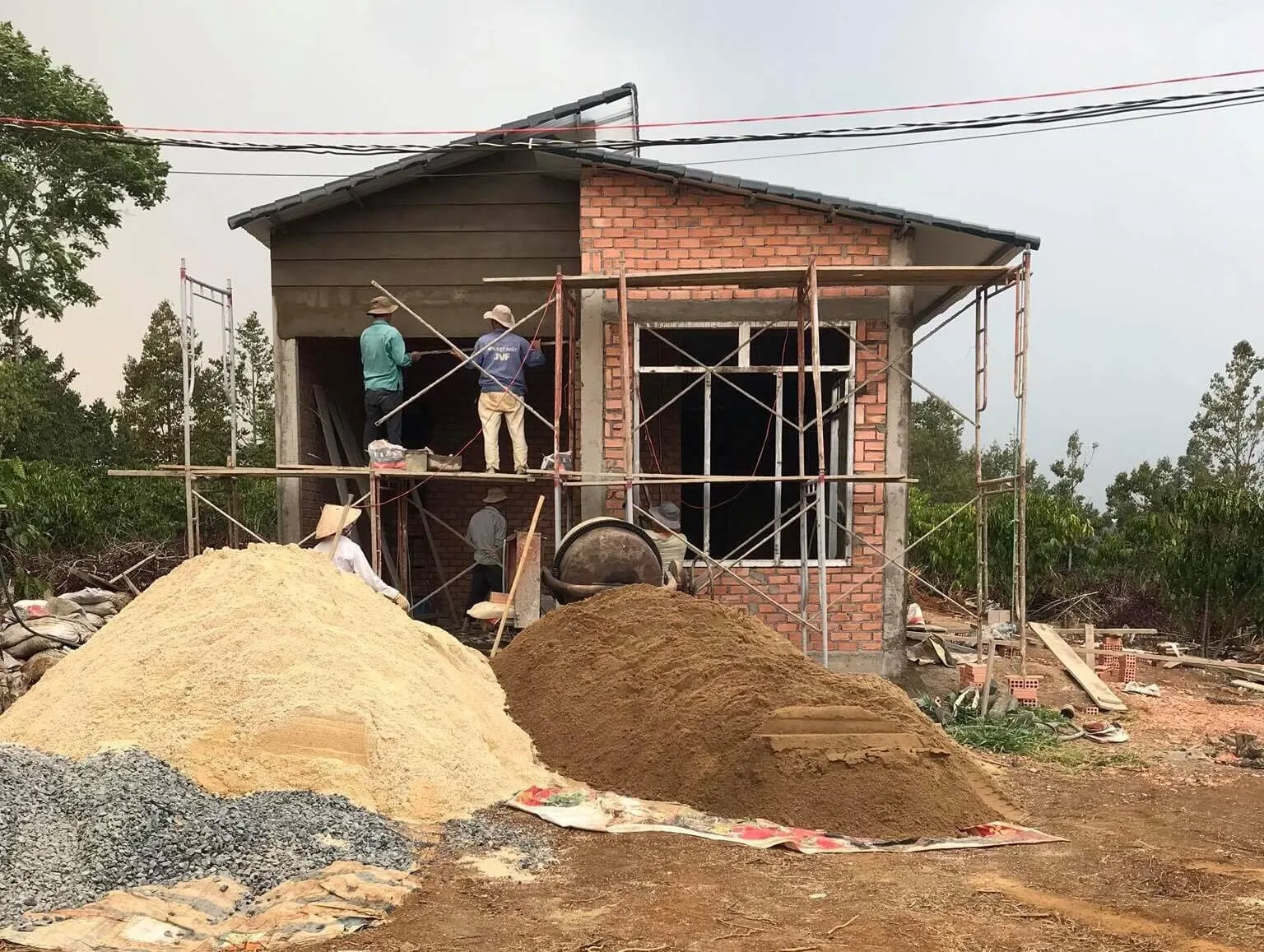 Nhà ở đang thi công có được cấp giấy phép xây dựng không?