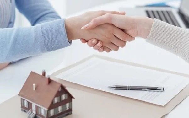 Có cần công chứng hợp đồng mua chung cư không?