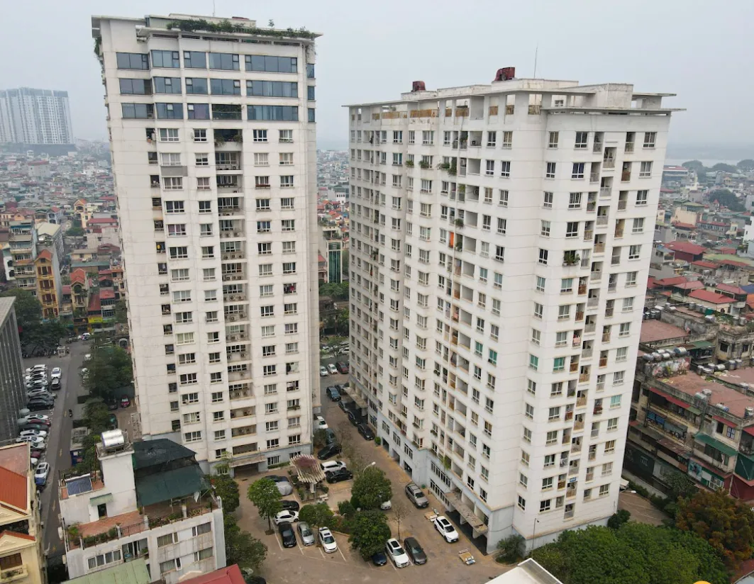 Cư dân của chung cư 25 Lạc Trung thừa hưởng những tiện ích ngoại khu nào?