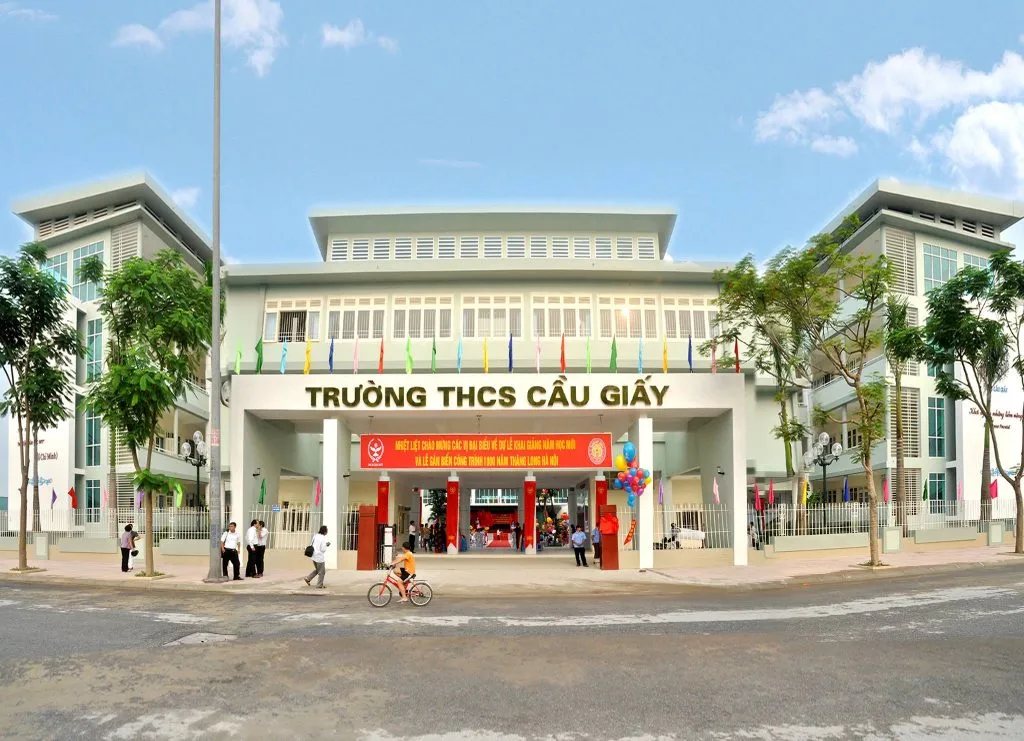 Chung cư 199 Cowa Tower gần những trường trung học cơ sở nào?