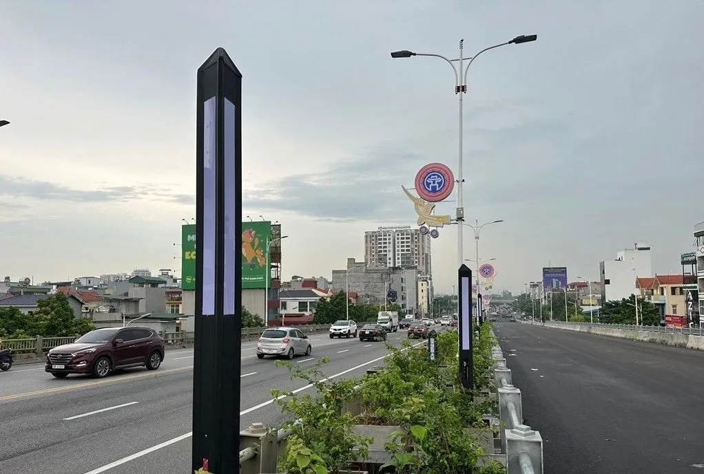Hệ thống đèn chiếu sáng trên cầu Vĩnh Tuy 2 có gì đặc biệt?