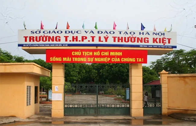 Việt Hưng Green Park gần những trường trung học phổ thông nào?