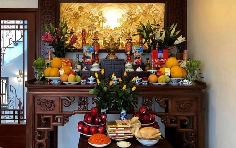 Đặt phong thủy bàn thờ cho gia chủ tuổi Quý Dậu - 1993 như thế nào để hút tài lộc?