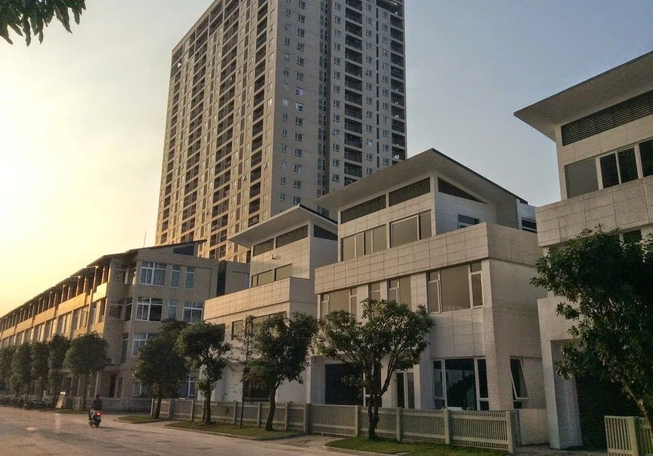 Tòa Dream Town có căn hộ chung cư dưới 2 tỷ không?