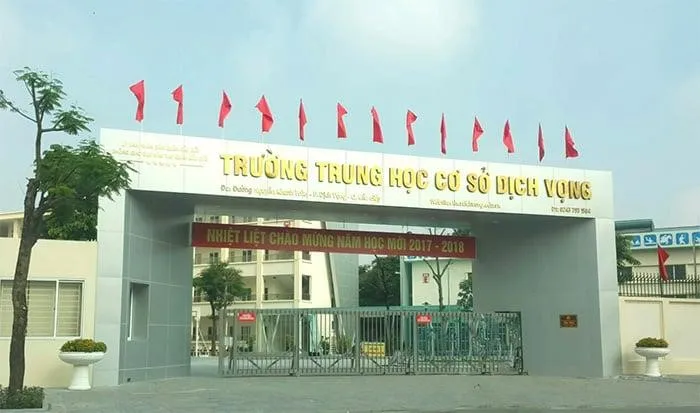 Chung cư Dolphin Plaza gần những trường trung học cơ sở nào?