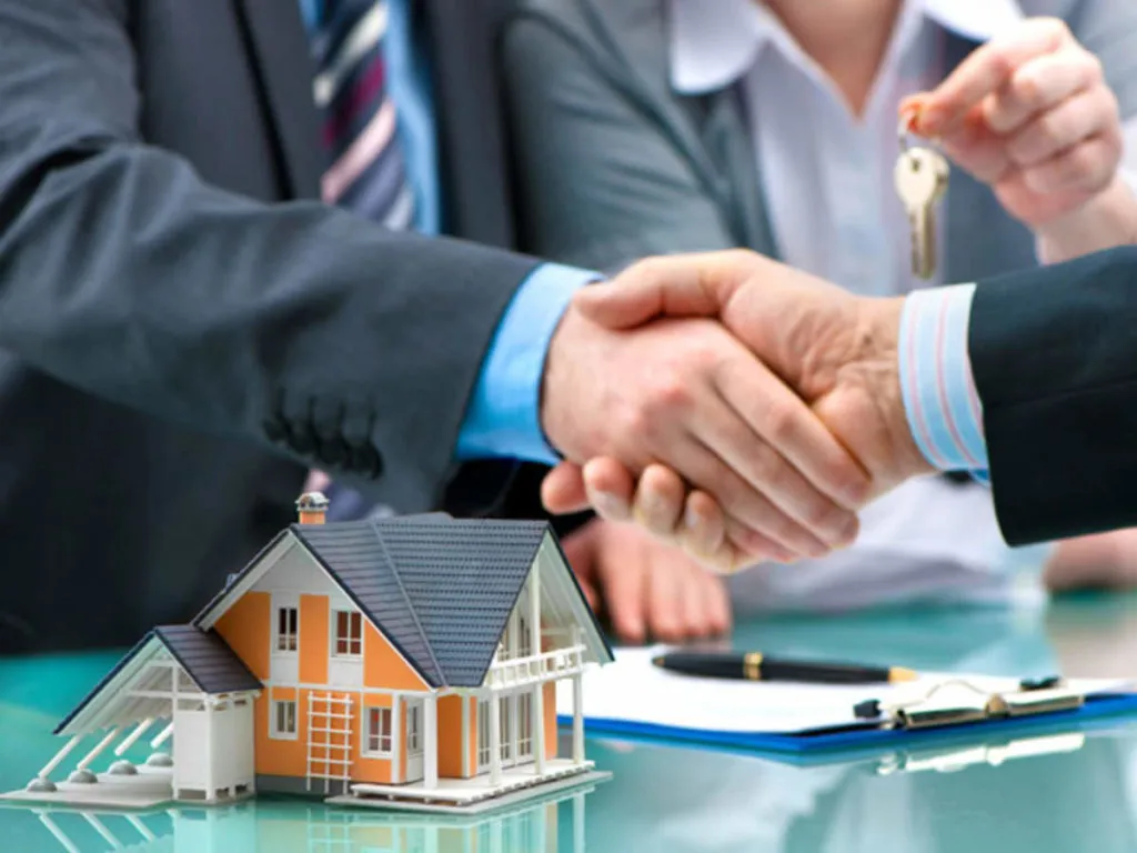 Người mua cần lưu ý những gì khi giao dịch bất động sản 2 giá để tránh các rủi ro?