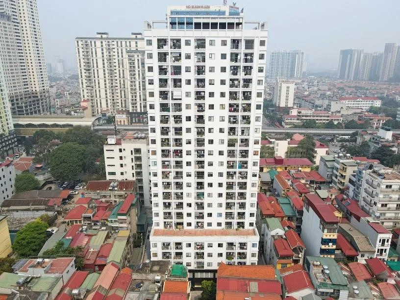 Có đủ chỗ đậu ôtô và xe máy tại chung cư 24 Nguyễn Khuyến quận Hà Đông không?