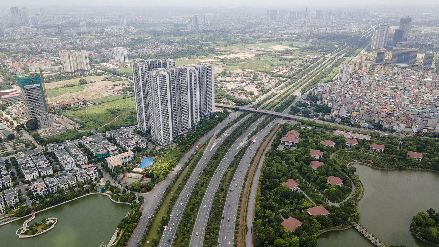 Gần cao tốc Láng - Hòa Lạc, quận Nam Từ Liêm có các dự án bất động sản nào?