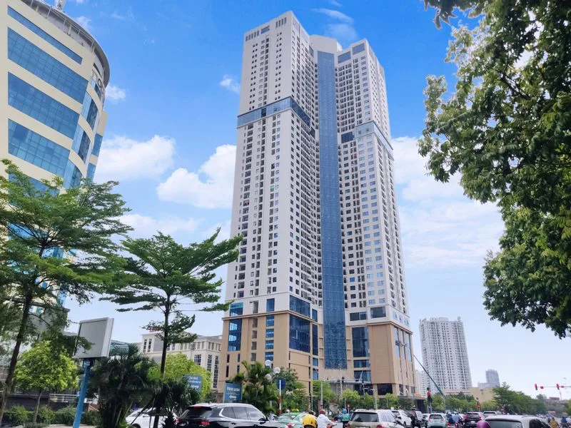 Địa điểm tiến hành thủ tục nhập khẩu với hộ gia đình mua chung cư Golden Park Tower