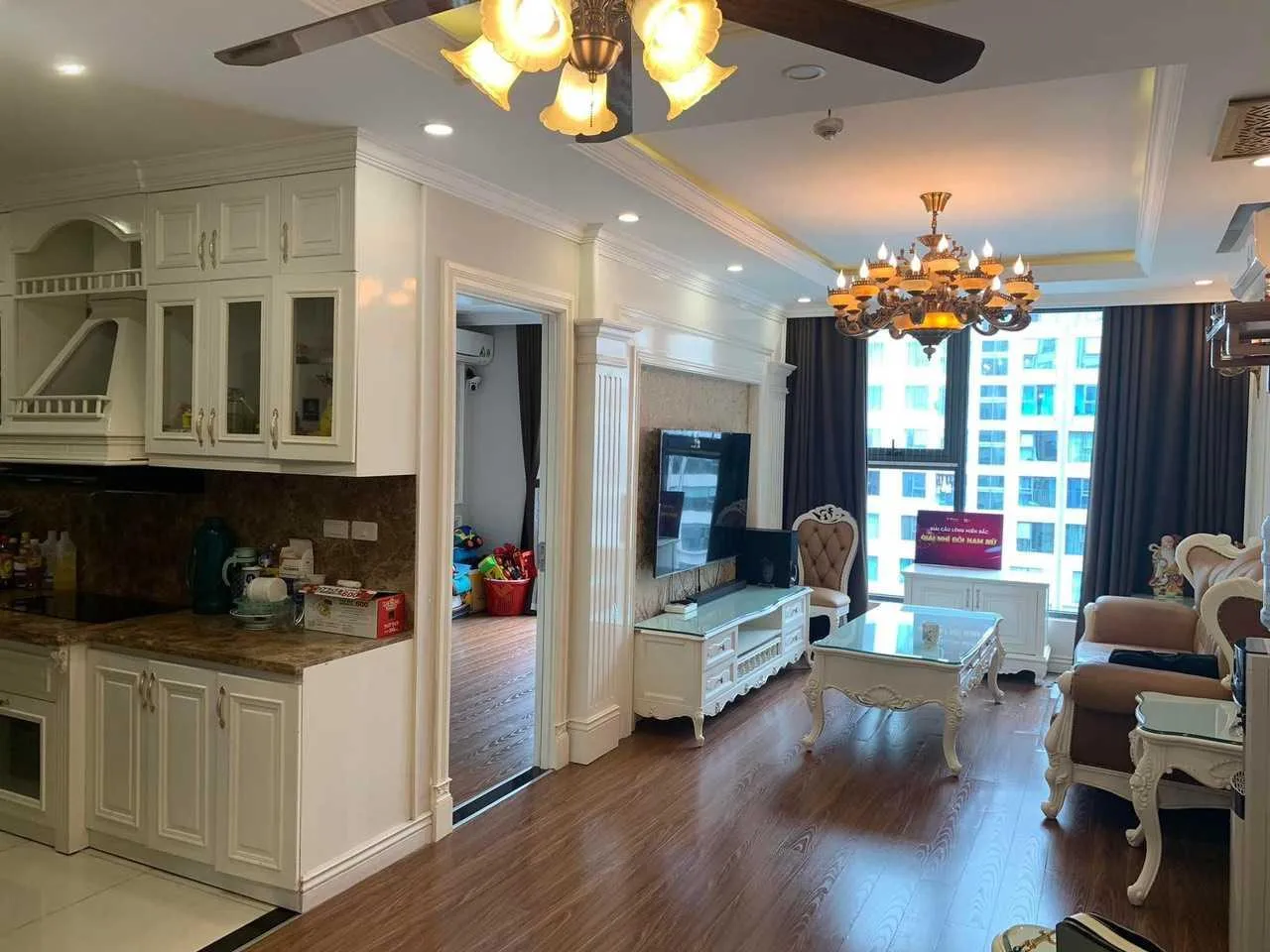So sánh biến động giá của căn hộ chung cư Twin Towers và A1 CT2 Linh Đàm