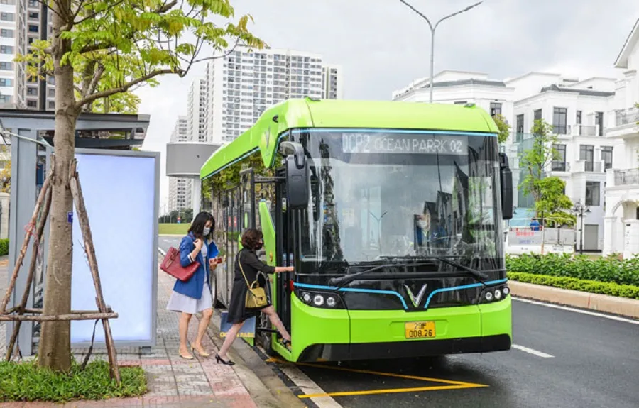 Có những tuyến xe bus nào đi qua chung cư Diamond Park Plaza?