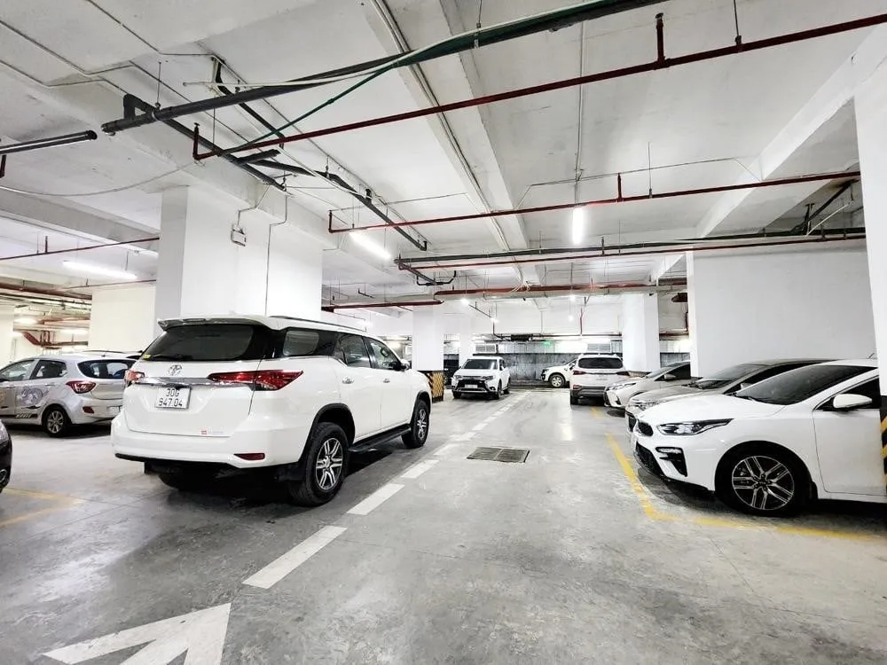 Có đủ chỗ đậu ôtô và xe máy tại chung cư FLC Garden City quận Nam Từ Liêm không?