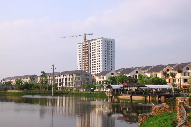 Có đủ chỗ đậu ôtô và xe máy tại chung cư OCT2 Viglacera Xuân Phương quận Nam Từ Liêm không?