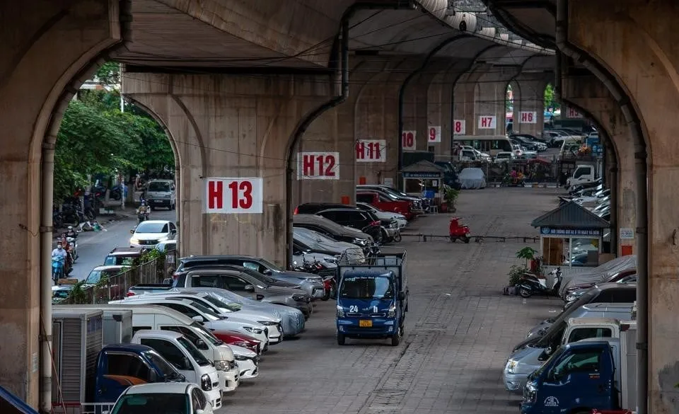 Tổng hợp các bãi gửi xe ô tô qua đêm tại quận Hai Bà Trưng