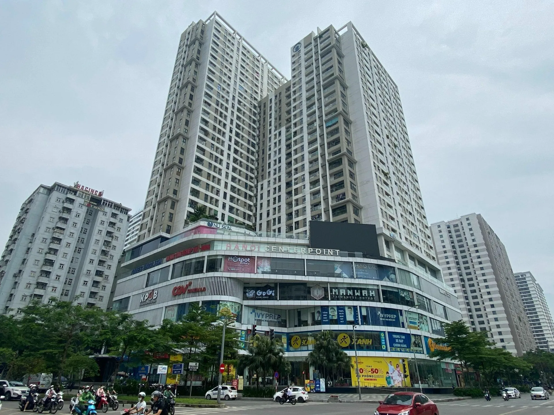 Có những tuyến xe bus nào đi qua chung cư Hà Nội Center Point?