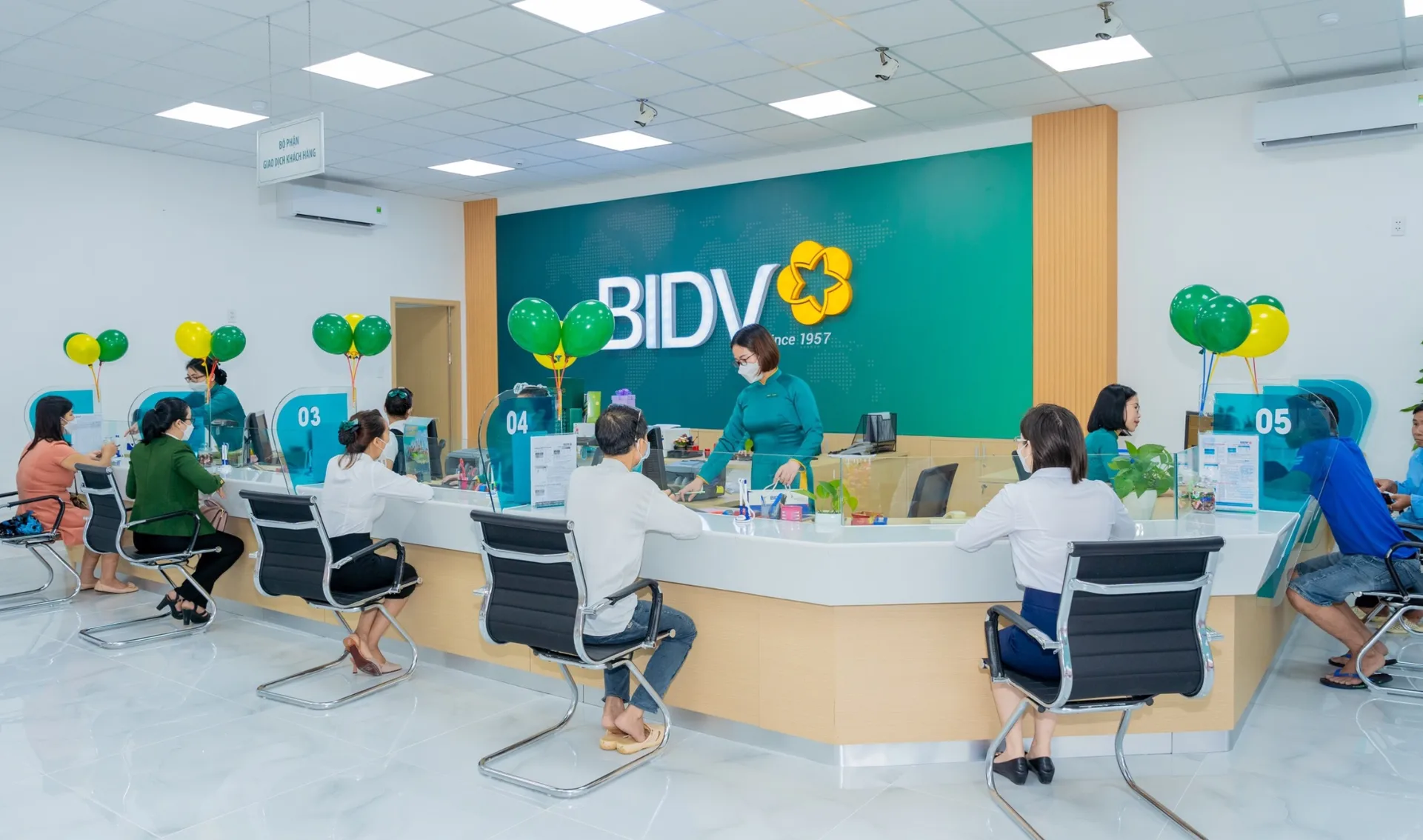 Danh sách các ngân hàng có phòng giao dịch gần chung cư Chợ Mơ Plaza quận Hai Bà Trưng
