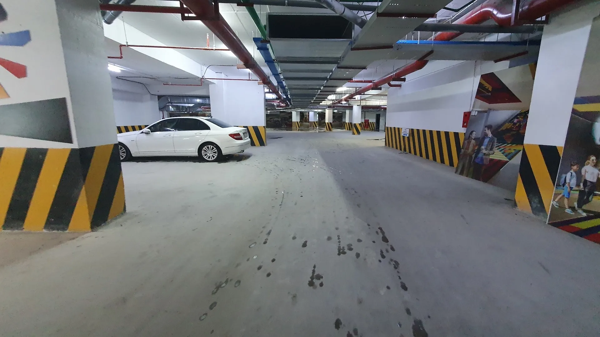 Có đủ chỗ đậu ôtô và xe máy chung cư Tecco Elite City không?