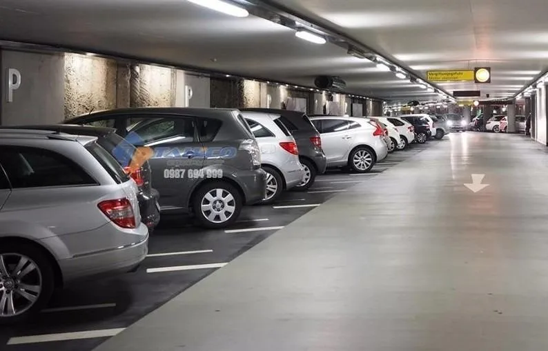 Có đủ chỗ đậu ôtô và xe máy tại chung cư Hapulico Complex quận Thanh Xuân không?