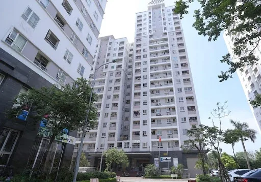 Có đủ chỗ đậu ôtô và xe máy tại Khu nhà ở 183 Hoàng Văn Thái quận Thanh Xuân không?