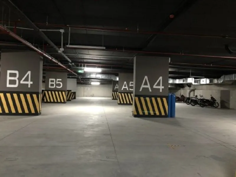 Có đủ chỗ đậu ôtô và xe máy chung cư Vĩnh Hội Quận 4 không?