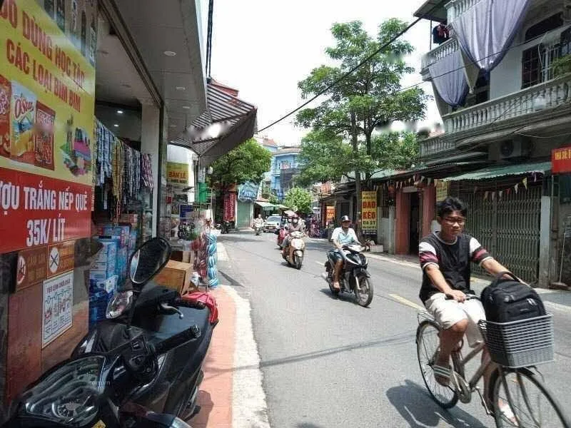 Nhà mặt phố tại đường Đa Sĩ, quận Hà Đông giá bán bao nhiêu?