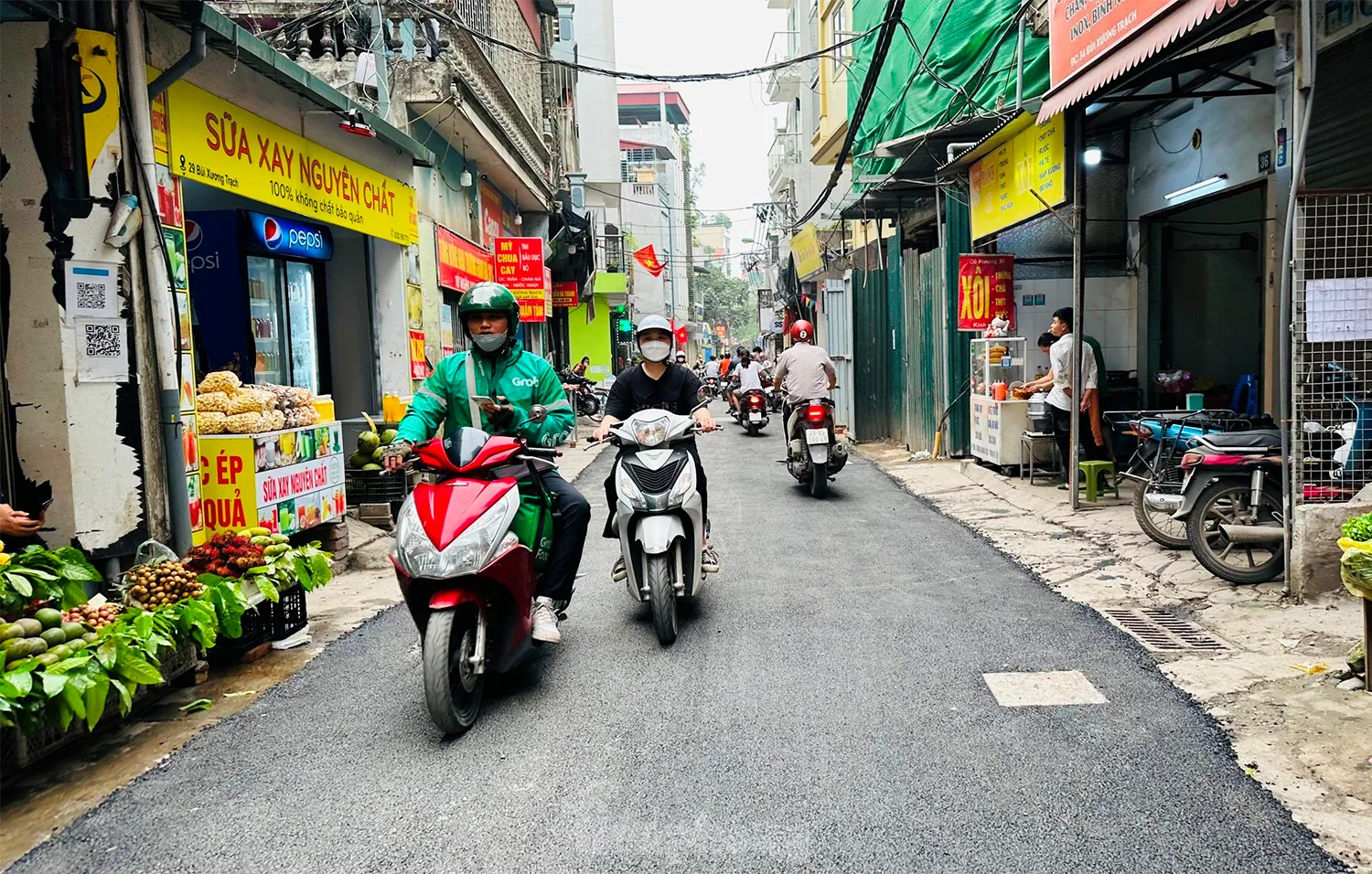 Nhà mặt ngõ cách phố Bùi Xương Trạch 80m, quận Thanh Xuân có giá bán bao nhiêu?