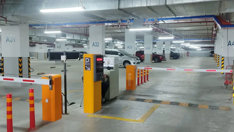 Có đủ chỗ đậu ôtô và xe máy chung cư West Gate Park huyện Bình Chánh không?