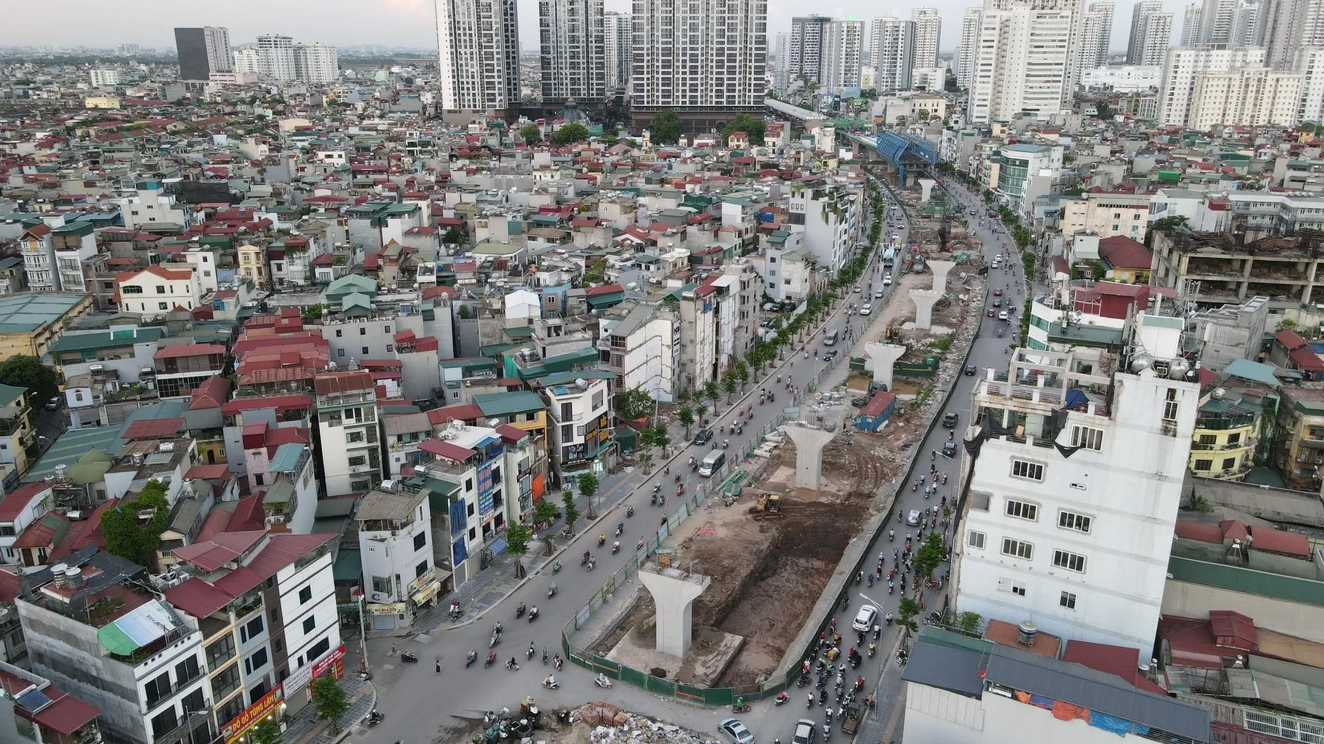 Nhà mặt phố tại đường Đại La, quận Hai Bà Trưng có giá bán bao nhiêu?