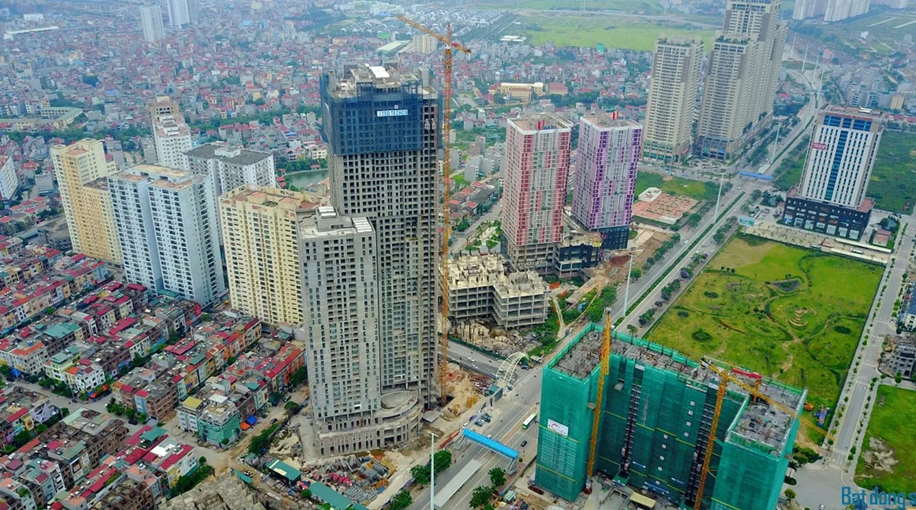 So sánh giá bán căn hộ dự án Usilk City và The Terra An Hưng 