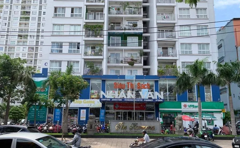 Có đủ chỗ đậu ô tô và xe máy chung cư The Harmona Quận Tân Bình không?