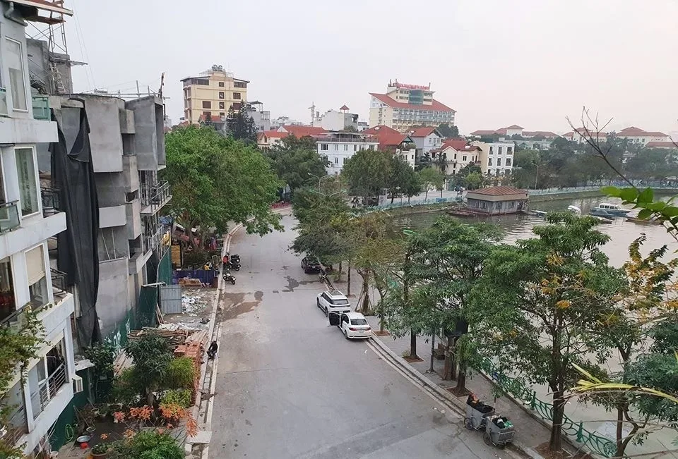 Nhà mặt phố tại phố Nhật Chiêu, quận Tây Hồ giá bán bao nhiêu?