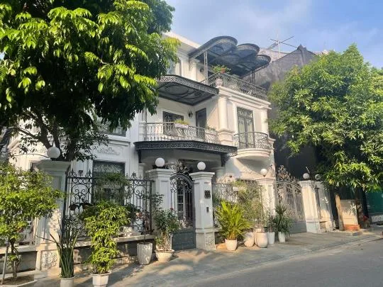 Nhà mặt phố tại đường Ngô Thì Nhậm, quận Hà Đông giá bán bao nhiêu?