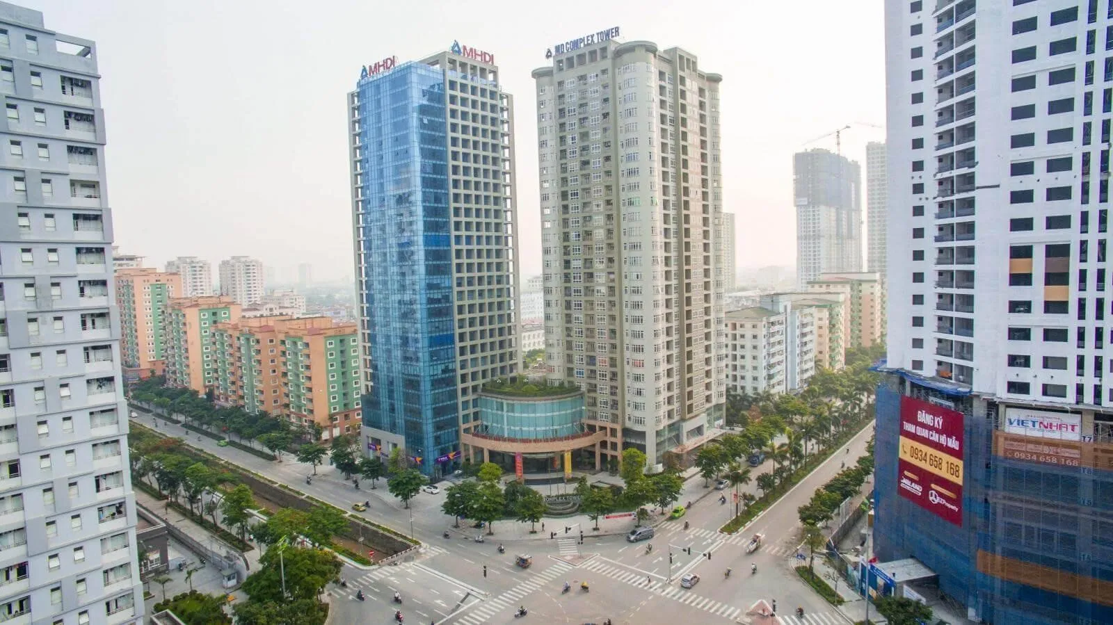 Nhà mặt phố tại phố Nguyễn Cơ Thạch, quận Nam Từ Liêm giá bán bao nhiêu?