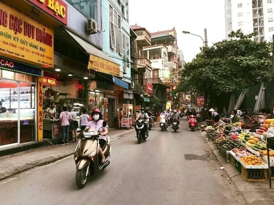 Giá bán nhà riêng, nguyên căn phố Chính Kinh, quận Thanh Xuân hiện tại là bao nhiêu?