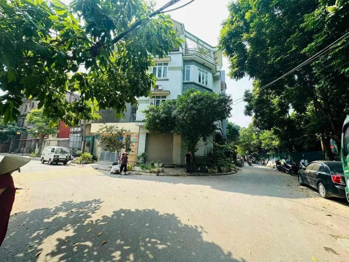 Cập nhật giá bán nhà ngõ ô tô tại phường Trần Phú, quận Hoàng Mai