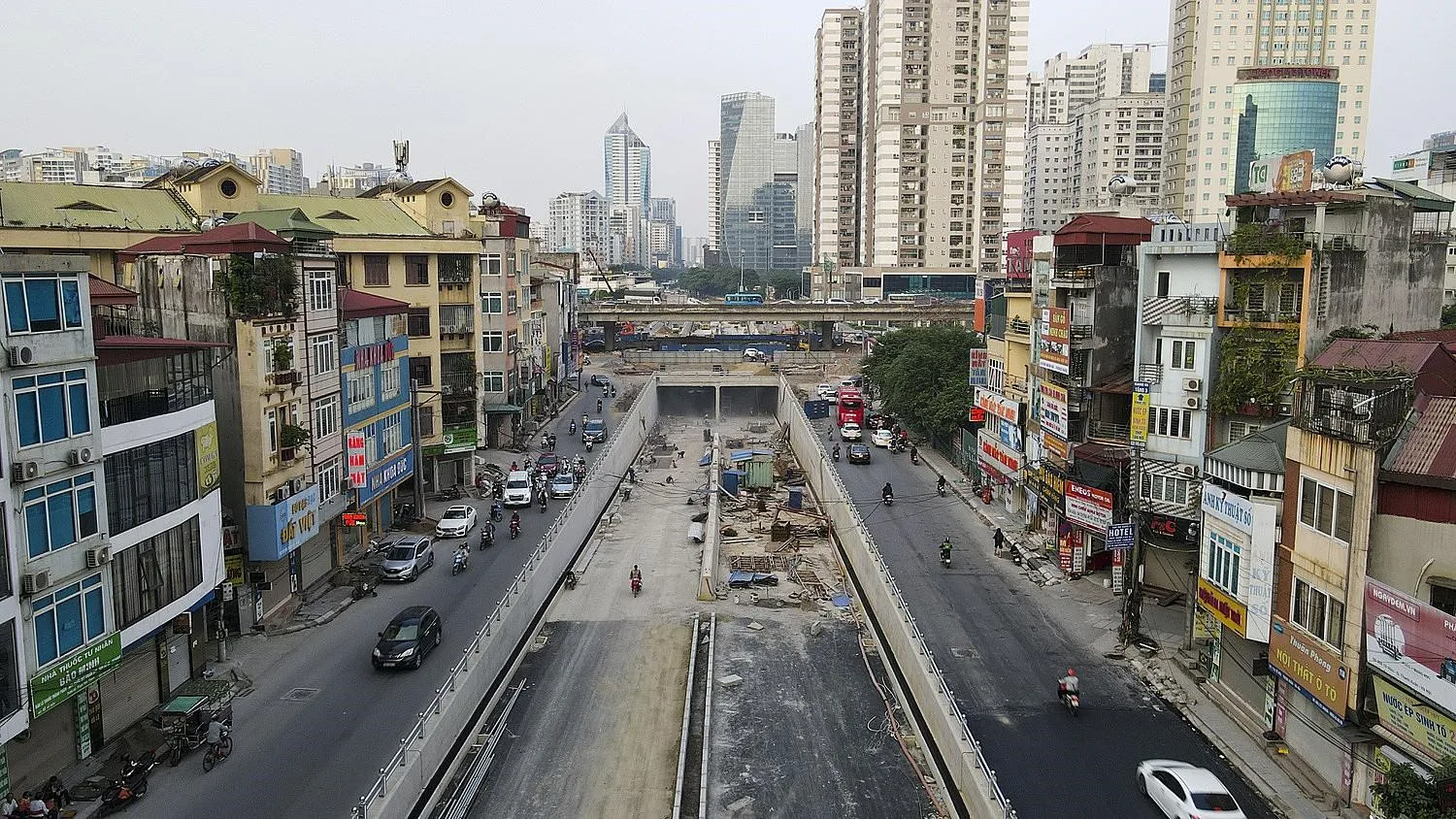 Giá bán nhà riêng, nguyên căn phố Nguyễn Viết Xuân, quận Thanh Xuân hiện tại là bao nhiêu?